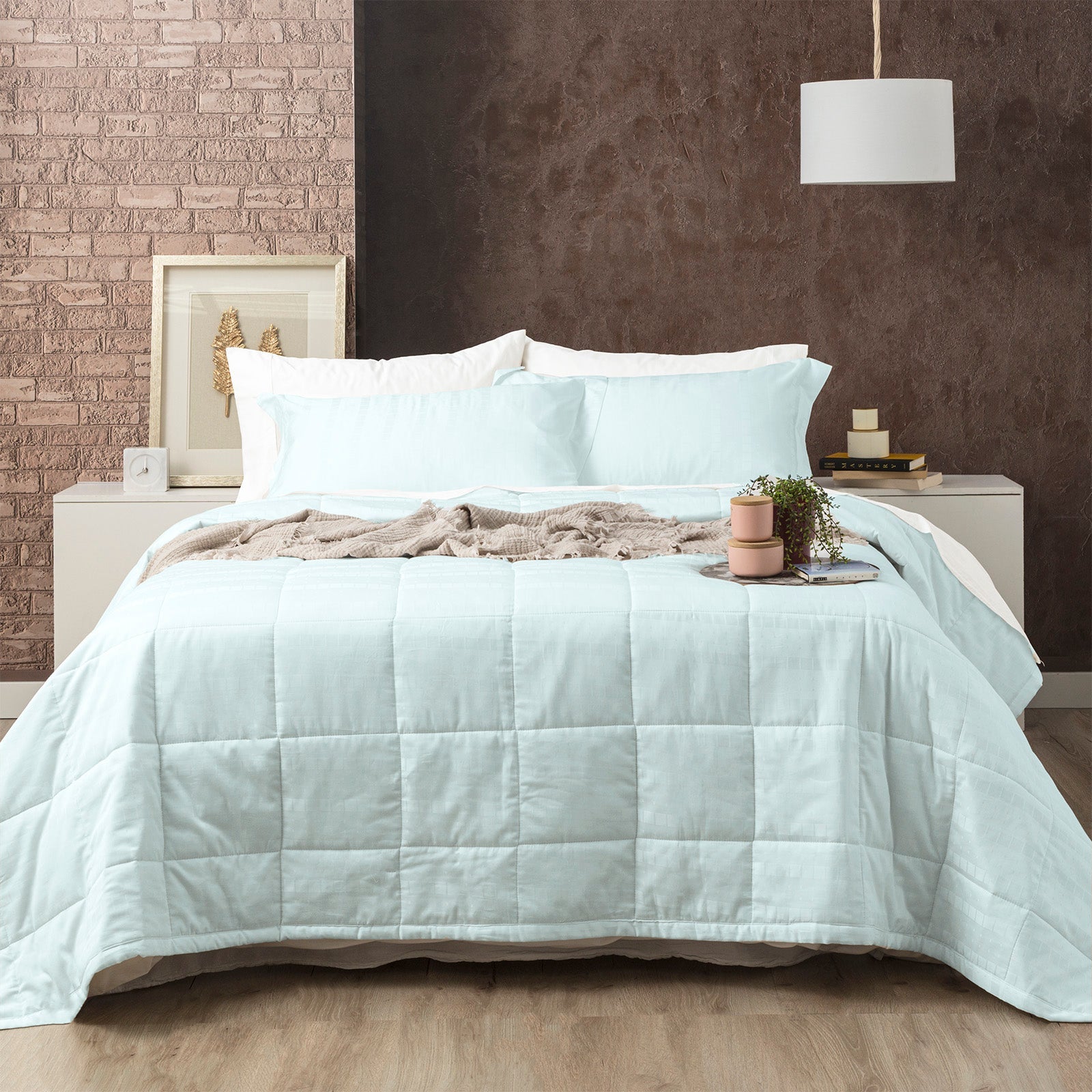 Damask 500 TC Cotton Jacquard Sage Comforter Set by Ddecor Home Super King