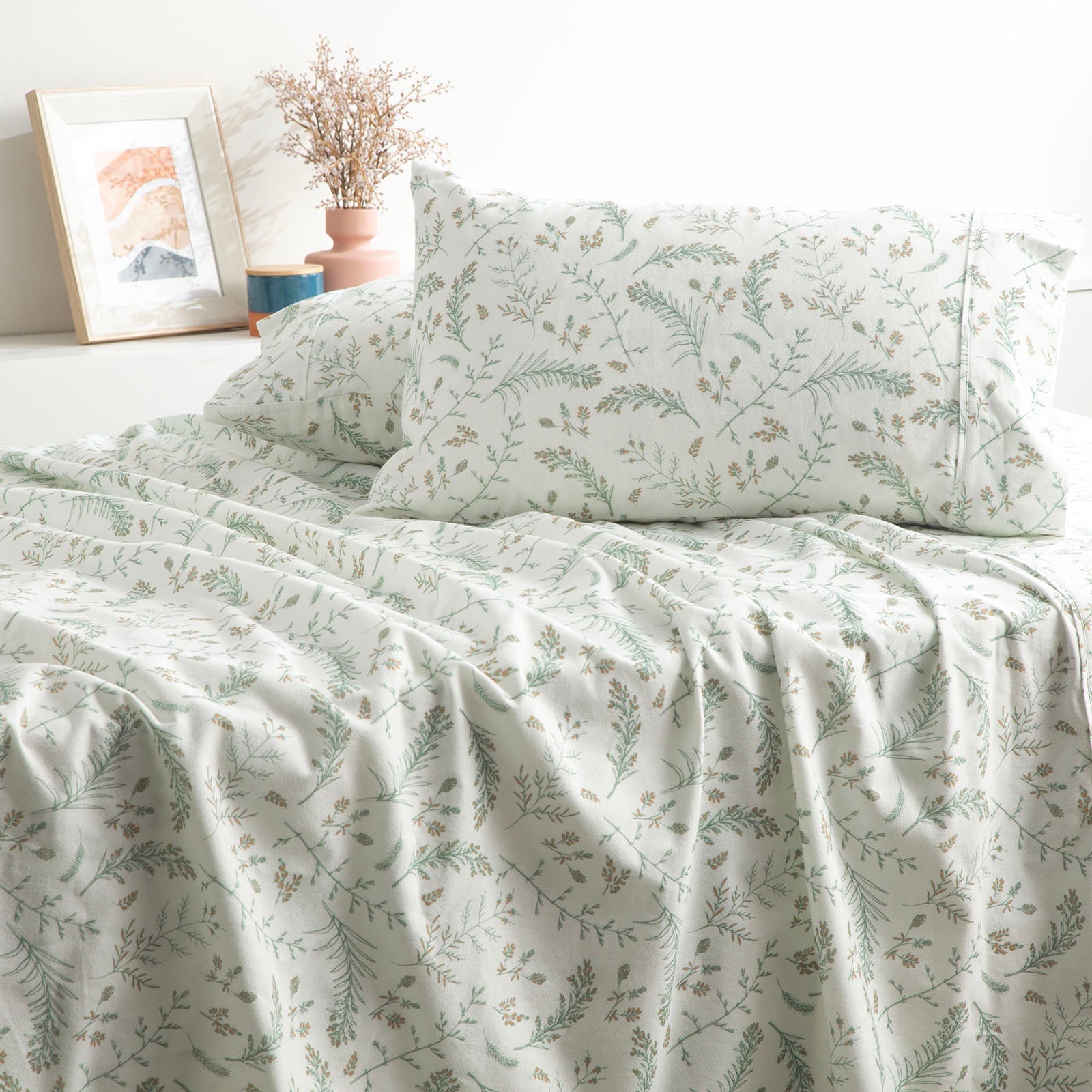 Hakea 175 GSM Egyptian Cotton Flannelette Sheet Set by Park Avenue Mega Queen