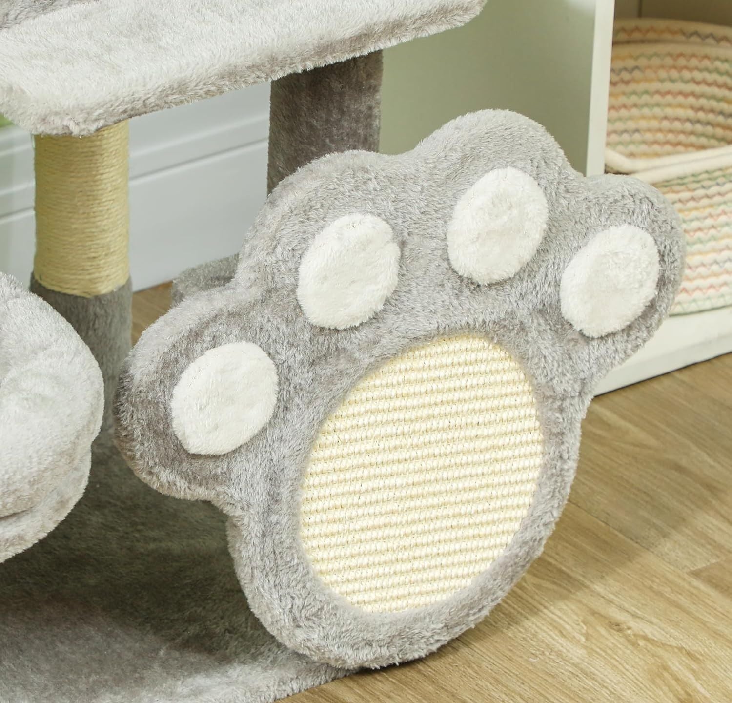 Large Cat Tree Tower for Indoor Cats with Plush Perch, Cat Condo, Natural Sisal Scratching Posts, Hanging Ball & Paw Scratcher