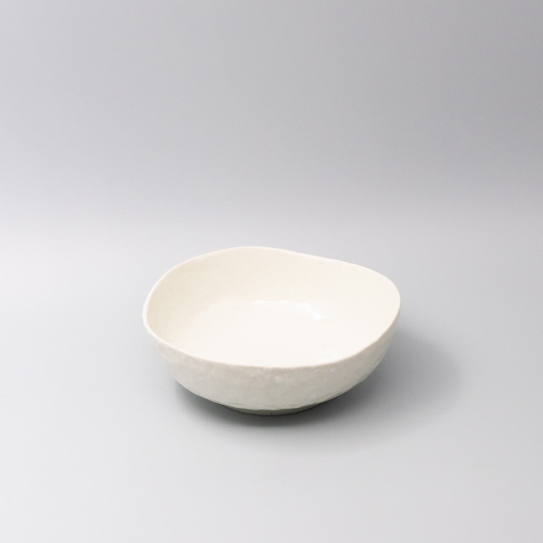 Bowl Organic Shape 20cm Kanso Soft White Glaze