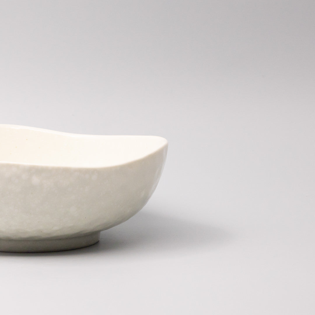 Bowl Organic Shape 20cm Kanso Soft White Glaze